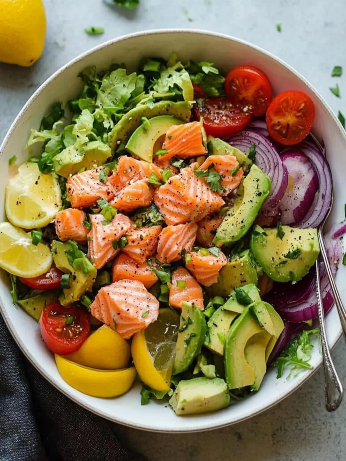 Salmon Avocado Salad: Quick, Healthy Heaven on Your Plate 2 Salmon Avocado Salad