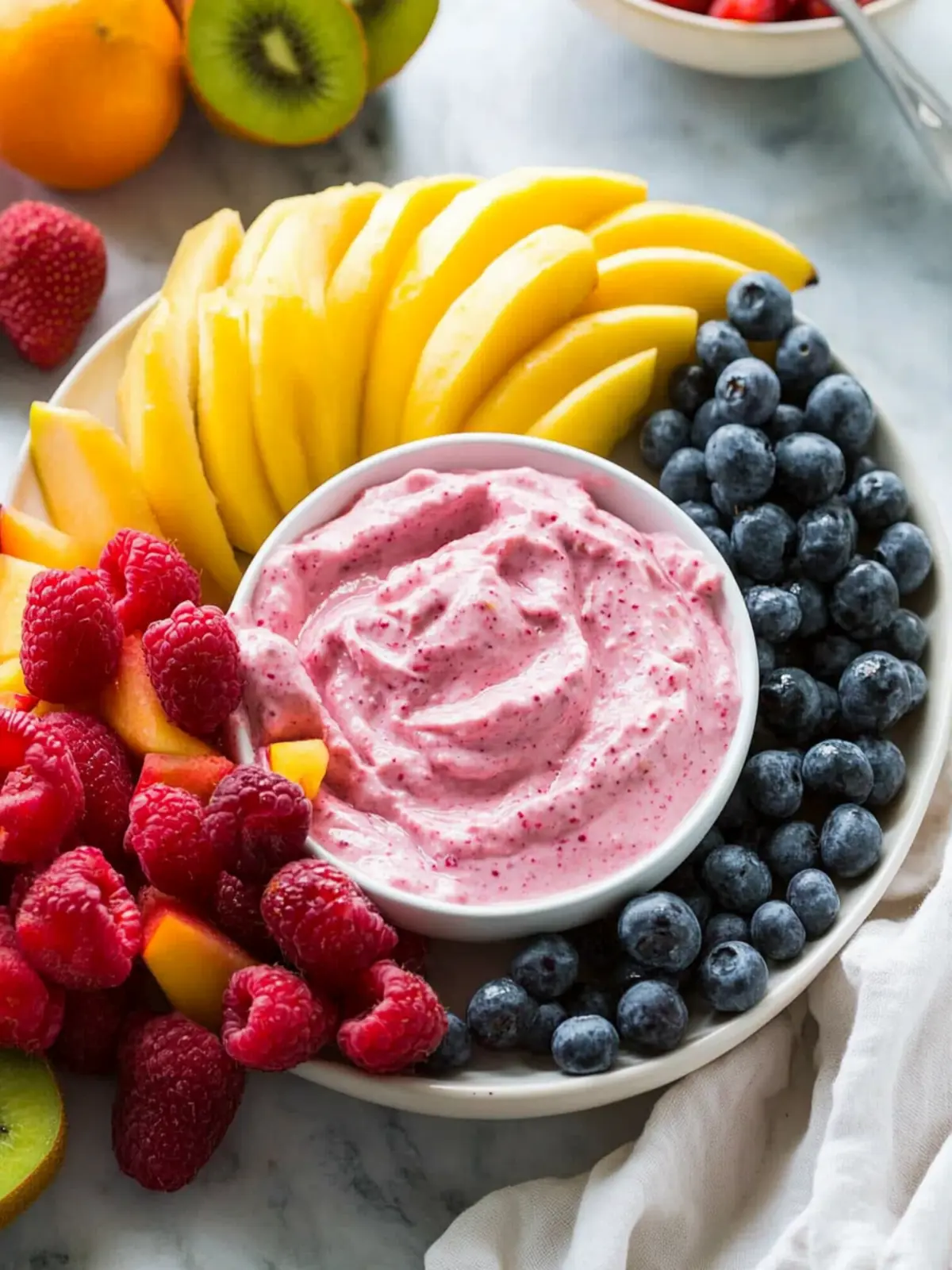 Creamy Easy Fruit Dip (2 Ingredients) for Effortless Parties 3 Easy Fruit Dip (2 Ingredients)