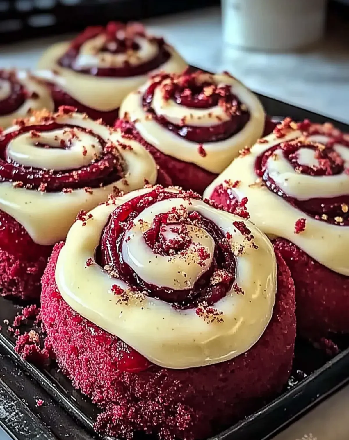 Heavenly Red Velvet Cinnamon Rolls That Wow Every Brunch! 2 Heavenly Red Velvet Cinnamon Rolls