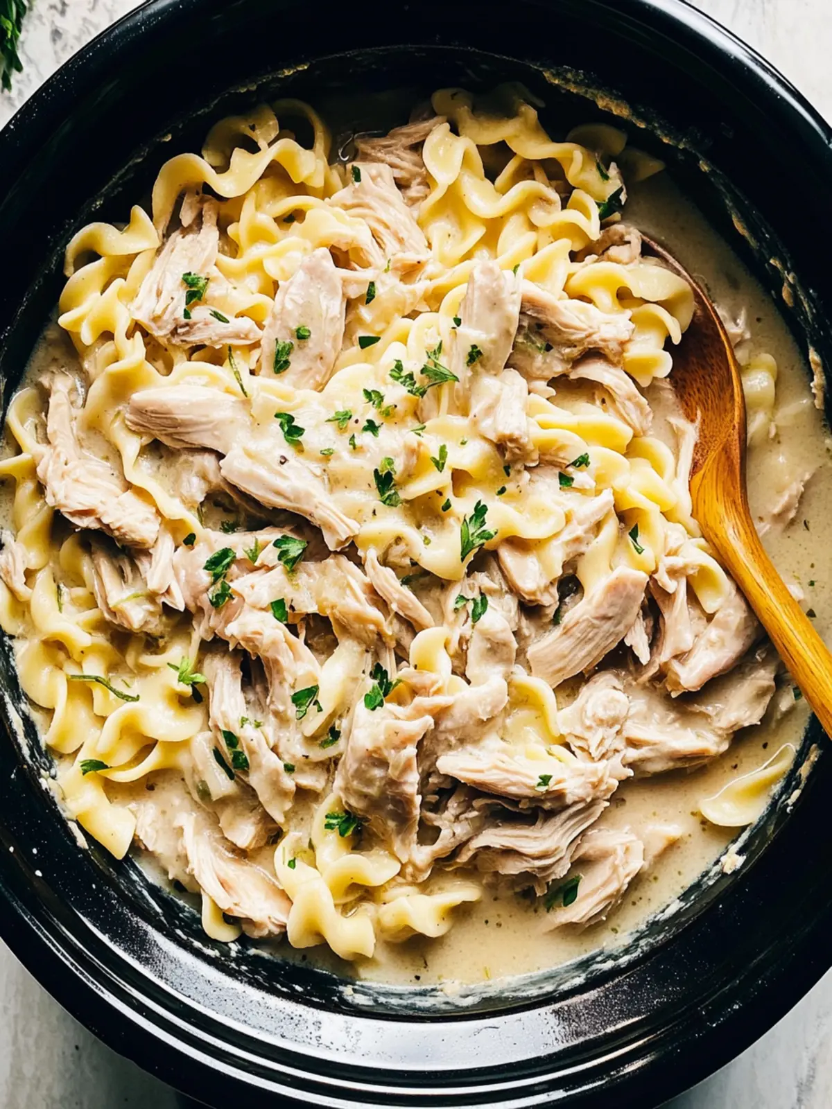 Crockpot Chicken and Noodles: Cozy Comfort Made Easy 4 Crockpot Chicken and Noodles